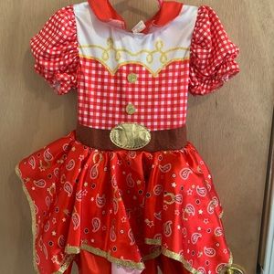 Cowgirl costume